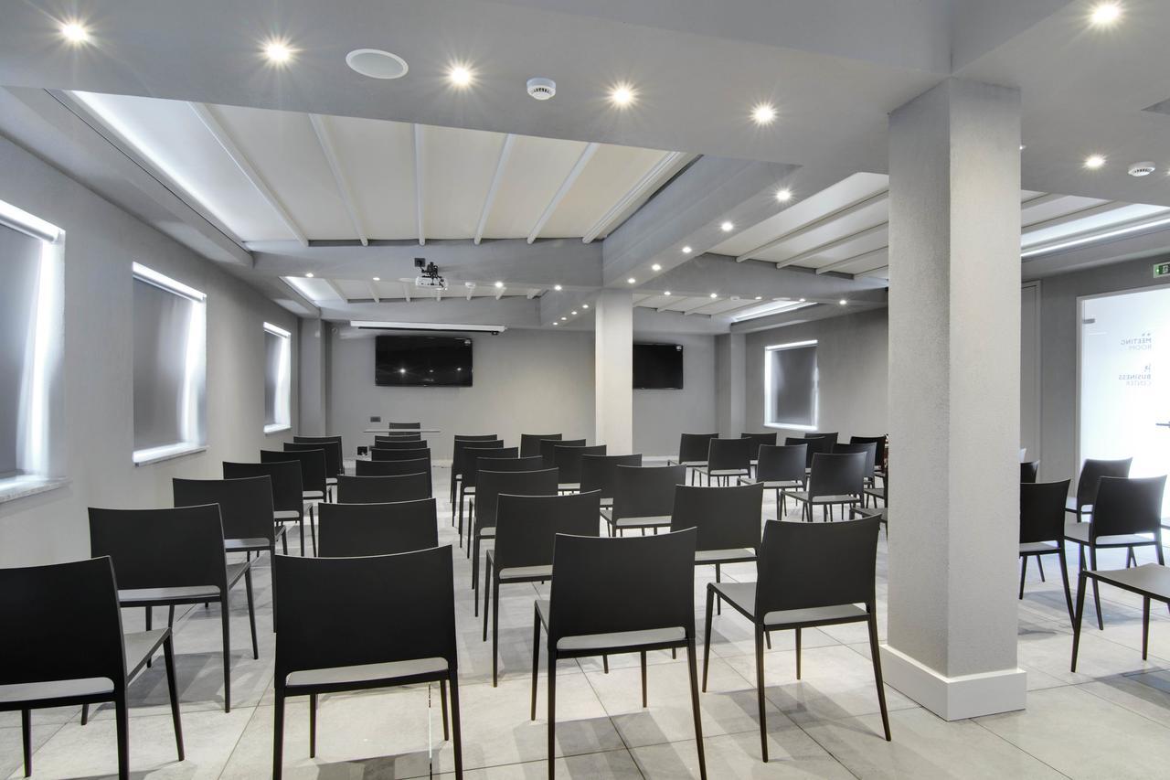 יואנינה Lake Spirit Boutique Hotel & Spa מראה חיצוני תמונה